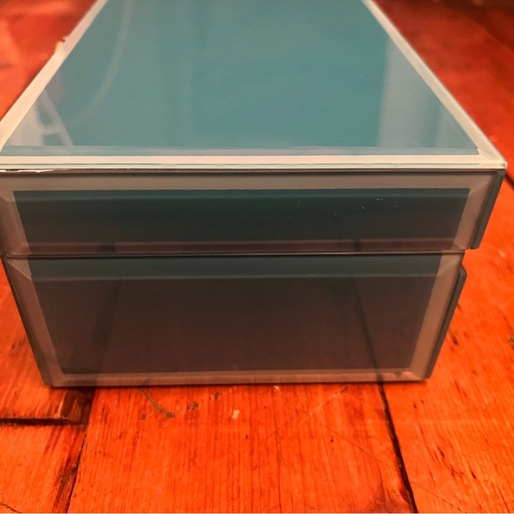 Jewelry Box 💙 - Picture 3 of 6